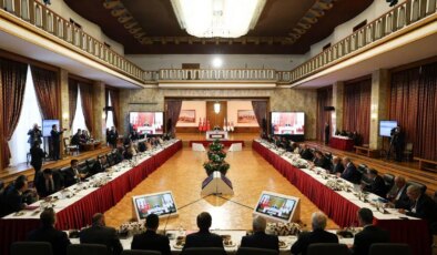 Son Dakika… ‘Süreç’ komisyonu toplantısına erteleme!