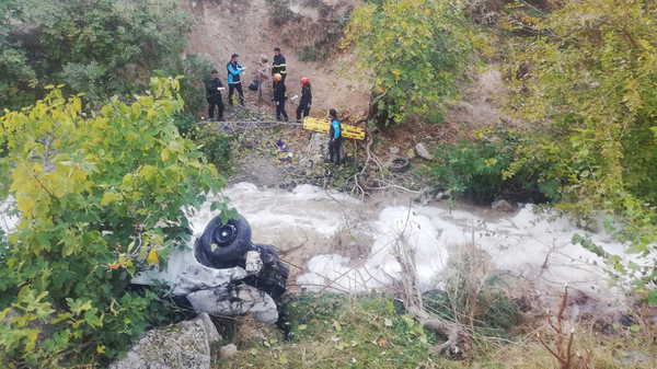 Sürücünün öldüğü kazada yaralandı: 1 gün sonra aradığı ekipler kurtardı