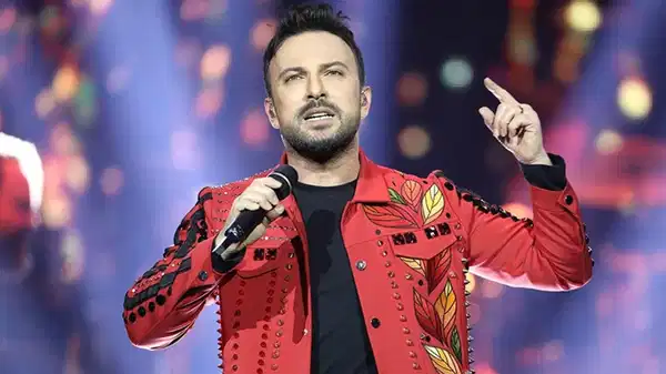 Tarkan konseri öncesi ‘bilet’ krizi: Site çöktü, bekleme listesi 100 bini aştı, fiyatlar şaşırttı!