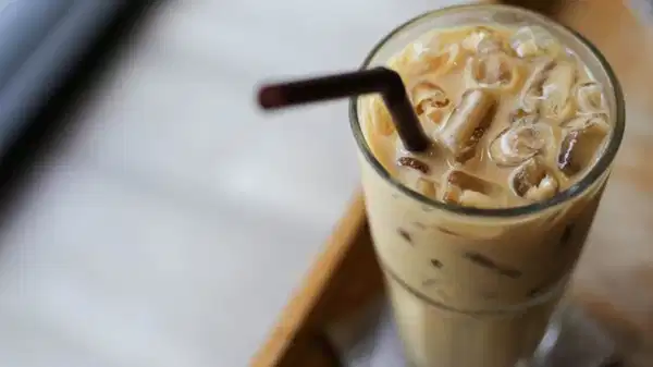 Tertemiz görünen buzlar sağlık için tehlike saçıyor: Buz zehirlenmesine dikkat