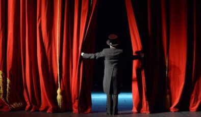 Tiyatromuz Yaşasın İnisiyatifi’nden 1351 imzayla kira tepkisi!