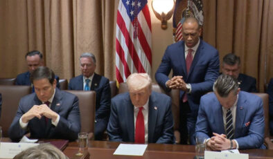 Trump kabinesinde kriz: Üst düzey yetkililer askeri üslere taşındı