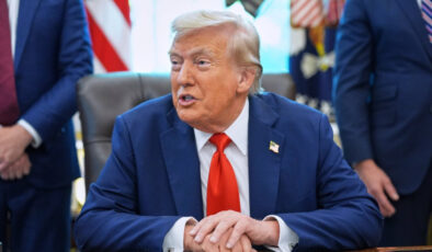 Trump’tan Epstein dosyalarını soran muhabire: Sessiz ol domuzcuk