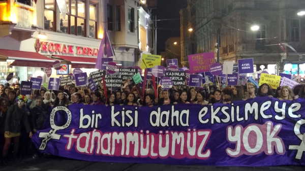 Türkiye Kadın Dernekleri Federasyonu: Kadınların yaşam hakkı ertelenemez