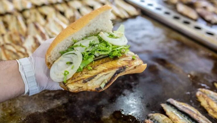 Türkiye, Ortaköy’deki kumpir ve midye faciasını konuşuyor… Uzman isim sokakta yenmemesi gereken 10 yiyeceği sıraladı