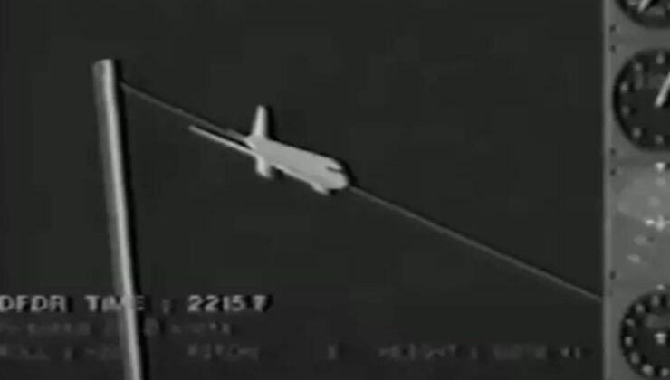 Uçağı çocuklarına teslim etti, 75 kişi hayatını kaybetti