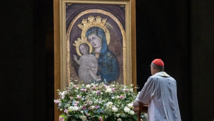 Vatikan: Meryem, dünyanın kurtarıcısı değildir