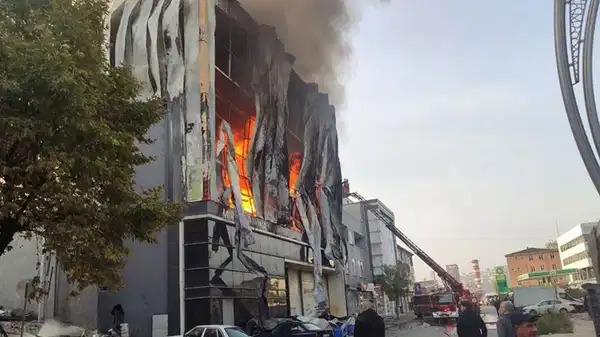 Yaralı olarak çıkarılmıştı: Dilovası’ndaki fabrika yangınında can kaybı 7’ye yükseldi