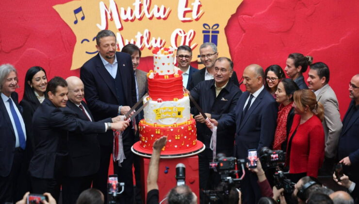 Yıldız Holding, Mutlu Et Mutlu Ol Günü’nü dünyanın dört bir yanındaki çalışanlarıyla kutladı