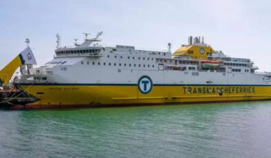 Yolcu gemisinde ‘pornografi’ skandalı