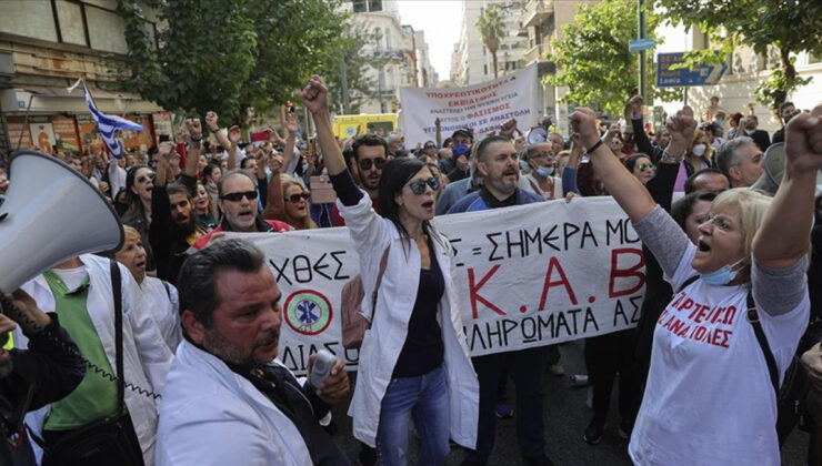 Yunanistan’da devlet hastanelerinde çalışan doktorlar 48 saatlik grevde