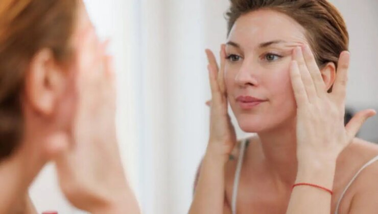 10 dakikada yüz kaslarını şekillendiren yeni akım: Lifting masajı nedir, nasıl yapılır?