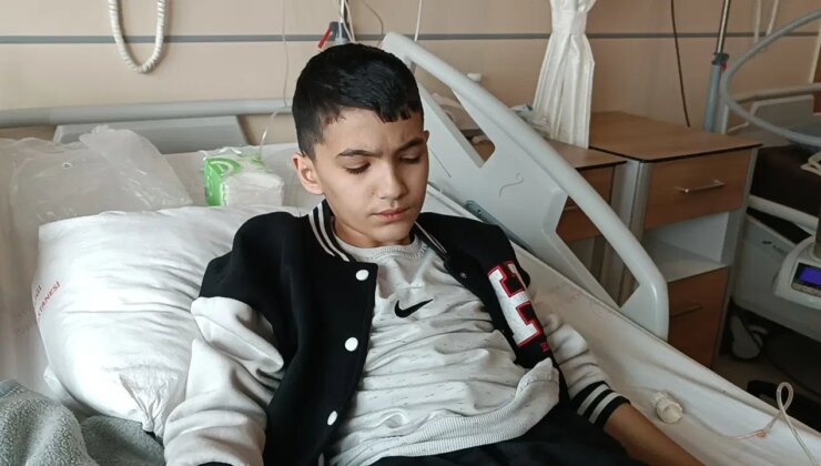 13 yaşındaki Muhammed 52 gündür aralıksız öksürüyor