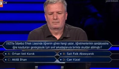 “1925’te İstanbul erkek lisesinde öğrenim gören hangi yazar, öğretmenlerinin sandalyesine iğne koydukları gerekçesiyle tüm sınıf arkadaşlarıyla …