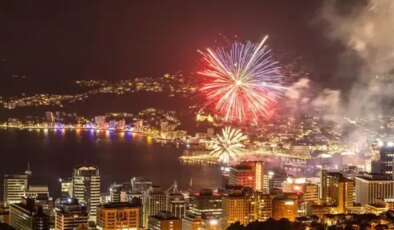 2026 yılına ilk hangi ülke girecek? Yeni yıla en son giren ülke hangisi?