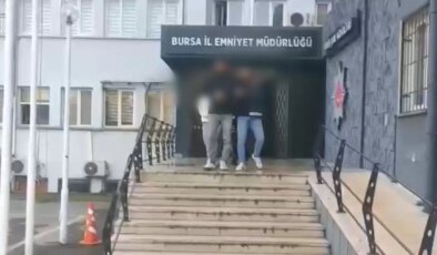 3 kişiyi, adlarının FETÖ soruşturmasına karıştığını söyleyip 10,8 milyon TL dolandırdılar