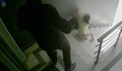 3 yaşındaki kızını tekmeyle merdivenden itmişti… Babadan skandal savunma!