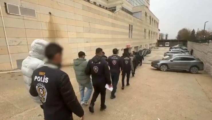 4 ilde yasa dışı bahis operasyonu: Tehdit ve şantajla para aktarımı yapmışlar!