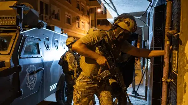 9 organize suç örgütüne operasyon: Çok sayıda gözaltı var!