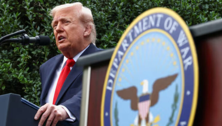 ABD Başkanı Trump, Suriye yaptırımlarını kaldıran savunma bütçesini imzaladı