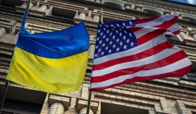 ABD Kara Kuvvetleri Sekreteri’nden Ukrayna’ya: Kaybediyorsunuz