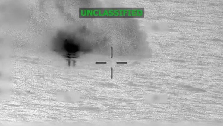 ABD ordusundan yeni saldırı: Pasifik’te tekne imha edildi