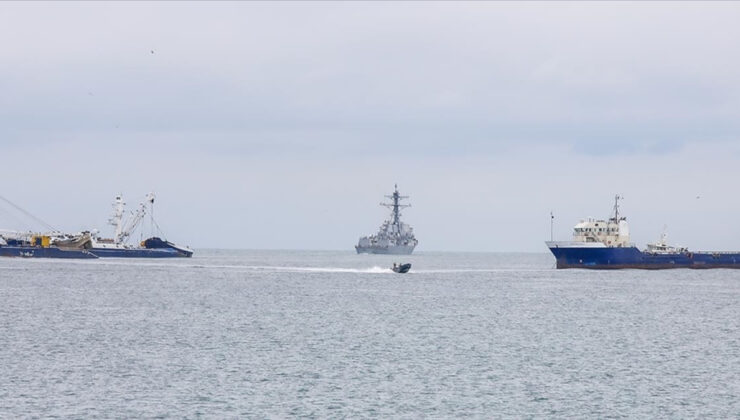 ABD, Venezuela açıklarında 3’üncü bir petrol tankerini takip ediyor