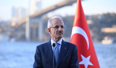 Abdulkadir Uraloğlu: Kasım ayında 46,8 milyon yük elleçlendi