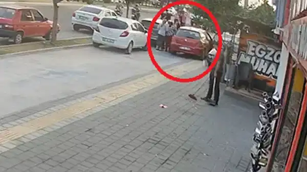 Adana’da komşu dehşeti: İki ay arayla darbetti, anne, baba ve oğul yaralandı!