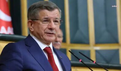 Ahmet Davutoğlu’ndan iktidara ‘futbol’ soruşturmaları tepkisi