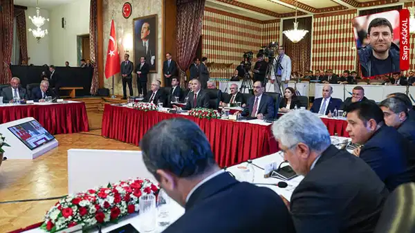 Akademisyenler, süreç komisyonunun tutanaklarını inceledi: Af ve entegrasyonda ayrışmalar var