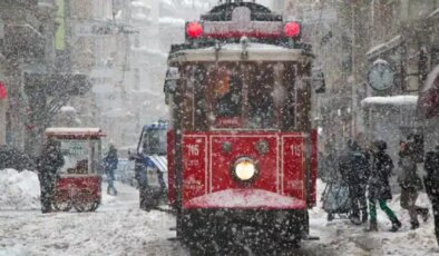 AKOM saat verdi… İstanbul’a önce soğuk sonra kar yağışı geliyor!