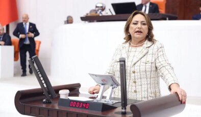 AKP ‘sessizlik’ eylemine bile tahammül edemedi