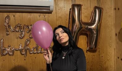 Aleyna Tilki’den sürpriz kutlama! Annesi Havva Öztel 47 oldu