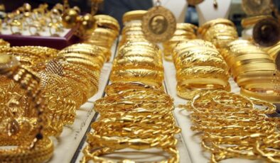 Altın ve gümüş yeni haftaya yükselerek başladı