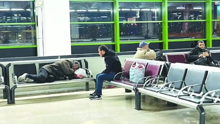 Ankara Büyükşehir Belediyesi, otogarda yaşayan yurttaşları barınma evlerine yerleştirdi