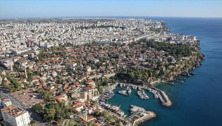 Antalya’daki depremler korkuttu