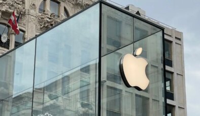 Apple yöneticisinin ayrılacağına yönelik iddialar yalanlandı