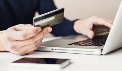 Arkadaşına banka kartını verdi, hayatı karardı: 20 yıl hapis cezasıyla yargılanıyor!