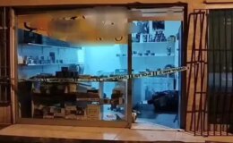 Arkadaşının iş yerinin önünde uğradığı silahlı saldırıda öldü