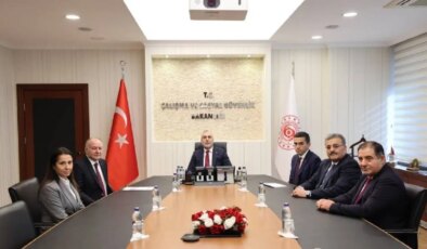 Asgari Ücret Tespit Komisyonu toplantısı sona erdi: Masadan rakam çıkmadı