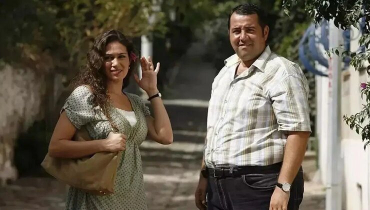 Ata Demirer’den Özge Borak açıklaması: ‘Özge’yi çağırsam beni kırmaz’