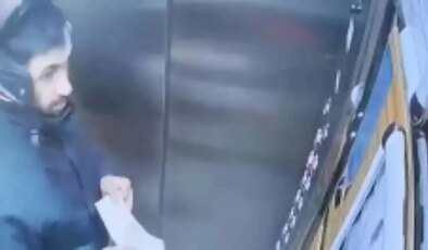 Atatürk portresine tüküren kurye yakalandı: Yemek Sepeti’nden açıklama geldi