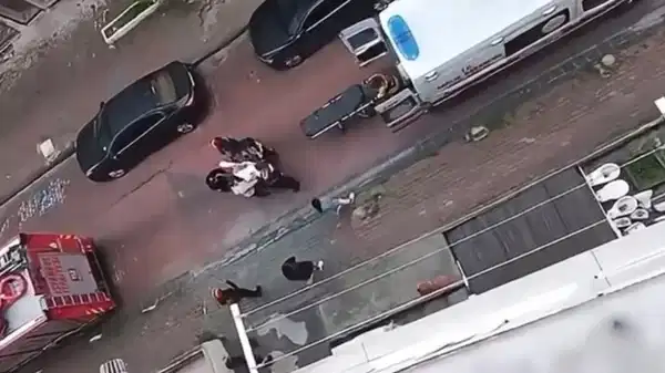 Avcılar’da dehşet anları… Eşinin kalçasını kırıp eve kitledi, kaçtı!