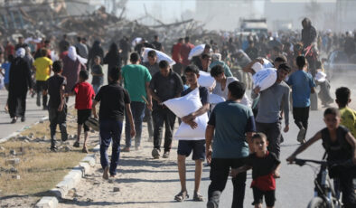 Avrupa Birliği: Gazze’ye yardım su gibi akmalı