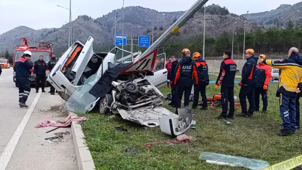 Avukat, duruşma yolunda feci şekilde can verdi!