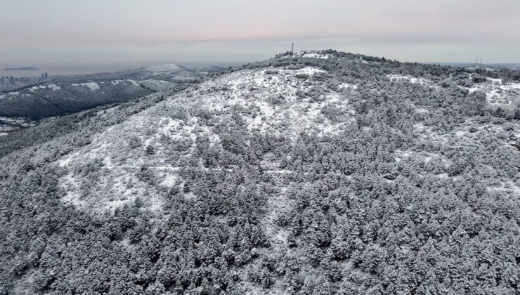 Aydos Ormanı beyaza büründü: Kar manzarası havadan görüntülendi