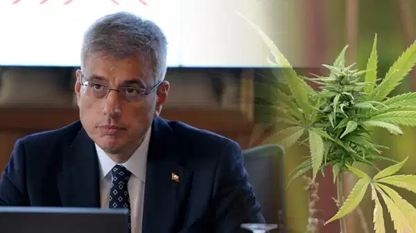 Bakan Memişoğlu: ‘2025 yılında sadece 412 hekim yurt dışına gitti’