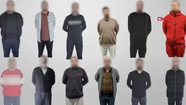 Bakan Yerlikaya açıkladı: ‘Kırmızı bülten’ ile aranan 12 şahıs Türkiye’ye getirildi