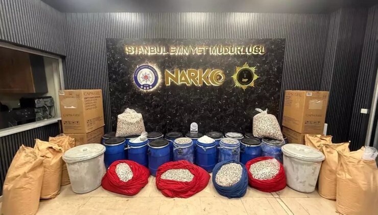 Bakan Yerlikaya: “İstanbul ve İzmir’de gerçekleştirilen uyuşturucu operasyonlarında 6 milyon 958 bin adet uyuşturucu hap ele geçirildi”